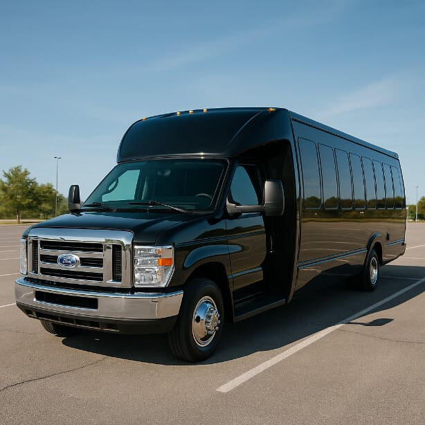 Oshkosh Charter Bus 18 Passenger Minibus